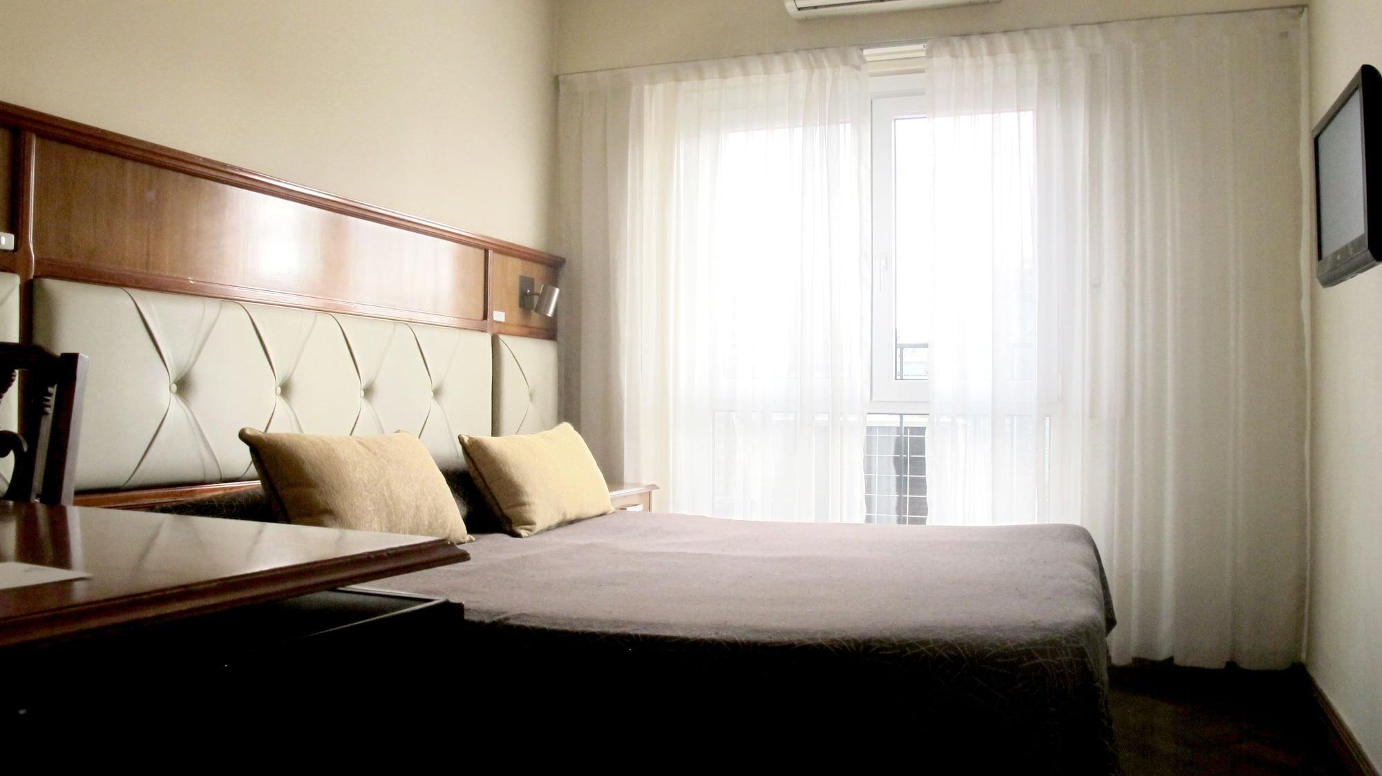 Embajador 3* Ciudad Autónoma de Buenos Aires